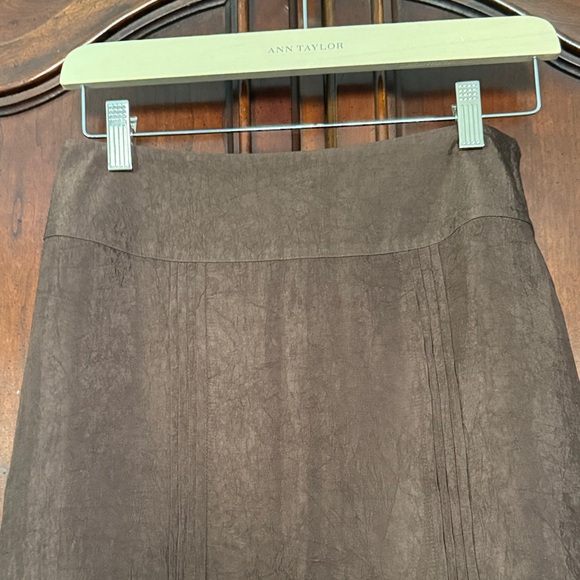 INTUITIONS Brown Satin Skirt Size 2 used condition - Picture 4 of 6